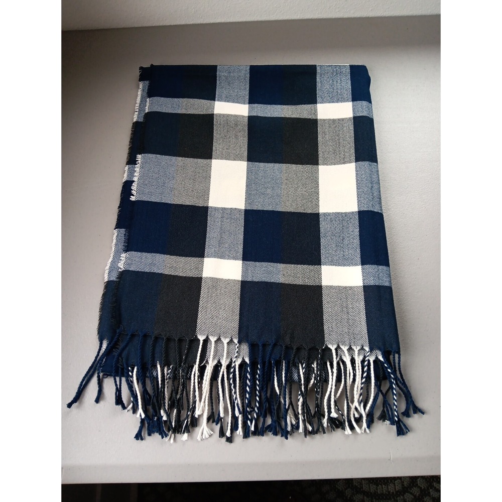 Plush Scarf Wrap Blue Black Plaid Large with Fringe Academia Cozy Old Money Lux - Picture 2 of 4